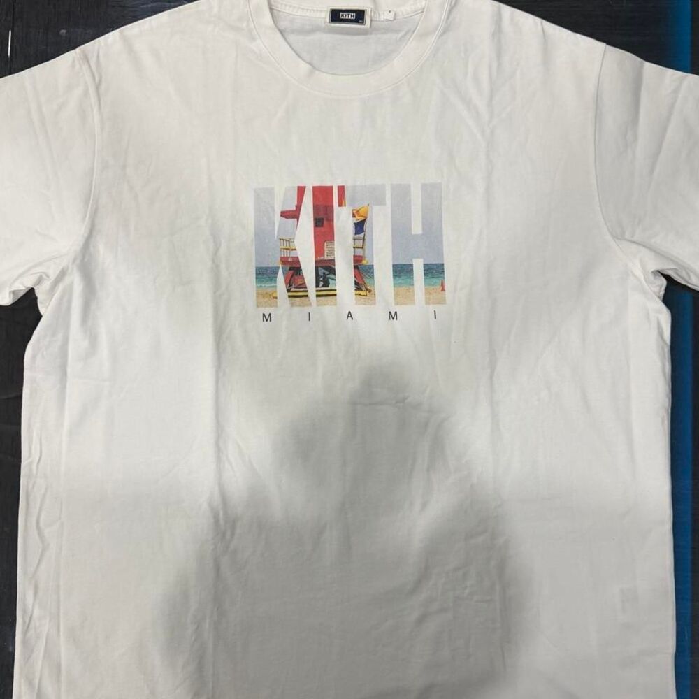 Kith Men's White T-shirt
